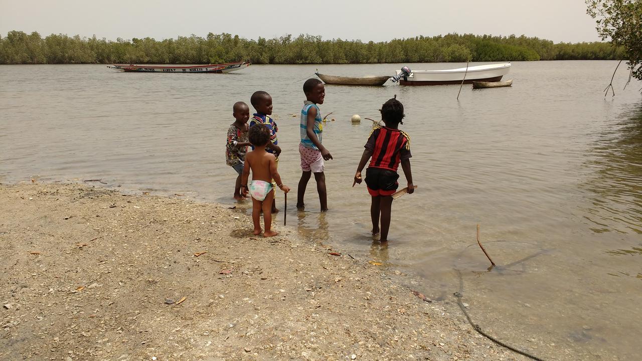 Hostal Centre Touristique Et Culturel Casamance Diakene Ouolof Exterior foto
