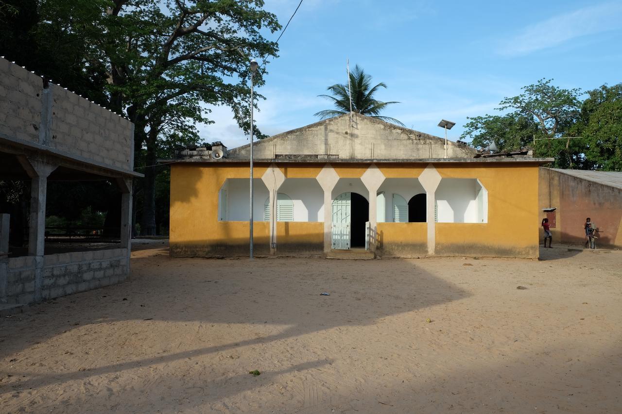 Hostal Centre Touristique Et Culturel Casamance Diakene Ouolof Exterior foto