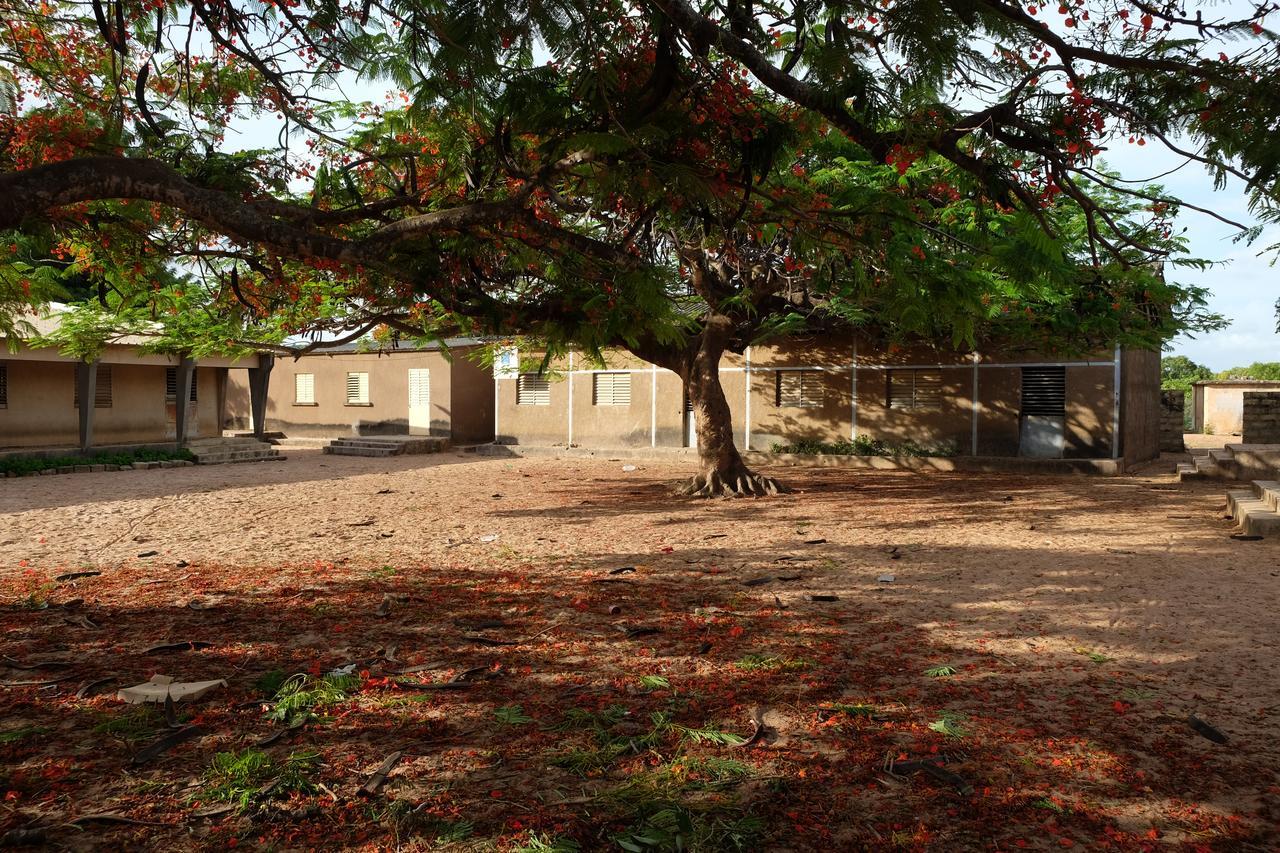 Hostal Centre Touristique Et Culturel Casamance Diakene Ouolof Exterior foto