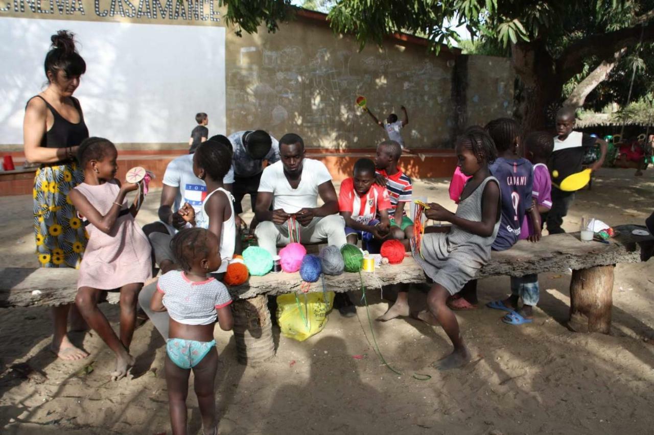 Hostal Centre Touristique Et Culturel Casamance Diakene Ouolof Exterior foto