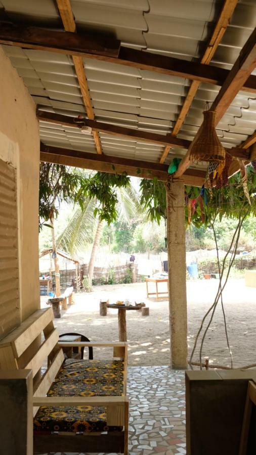 Hostal Centre Touristique Et Culturel Casamance Diakene Ouolof Exterior foto